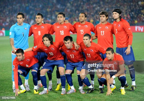 Chile pose for a team group before the start of the 2010 FIFA World Cup South Africa Group H match between Chile and Spain at Loftus Versfeld Stadium...