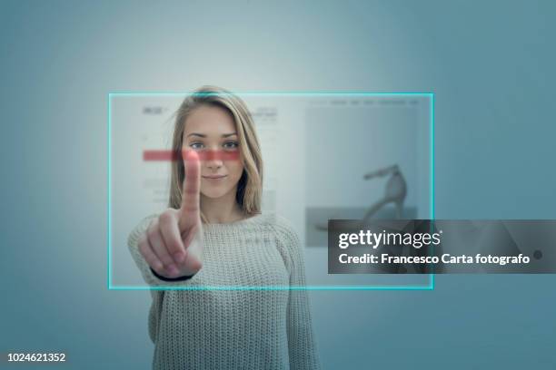 shopping on-line - web screen stock-fotos und bilder