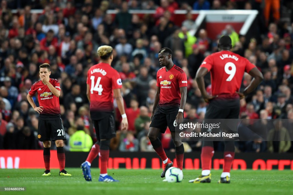 Manchester United v Tottenham Hotspur - Premier League