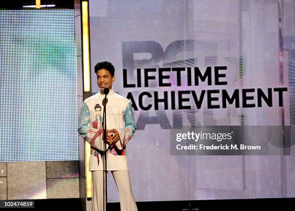 BET Awards '10 - Show BET Awards '10 - Show