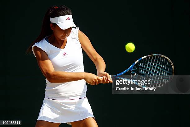 Jennifer Renn Jennifer Ren Photos and Premium High Res Pictures - Getty Images