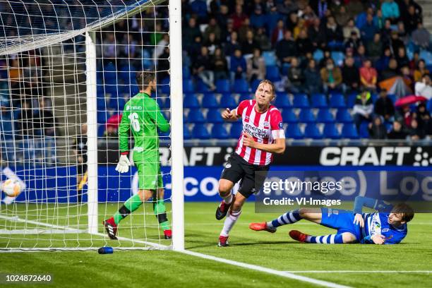 Goalkeeper Mickey van der Hart of PEC Zwolle, goal Luuk de Jong of PSV, Sepp van den Berg of PEC Zwolle during the Dutch Eredivisie match between PEC...