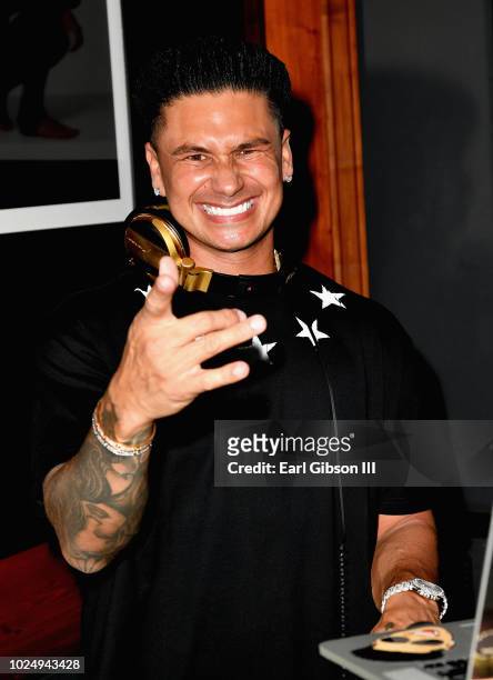 Pauly D attends the premiere of WE tv's "Marriage Boot Camp Reality Stars" at HYDE Sunset: Kitchen + Cocktails on August 28, 2018 in West Hollywood,...