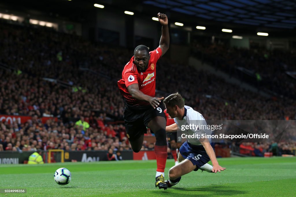 Manchester United v Tottenham Hotspur - Premier League