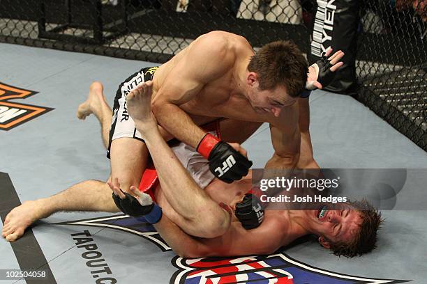 Matthew Riddle Ufc 61 Nick Riddle Stock Photos, High-Res Pictures, and Images - Getty Images