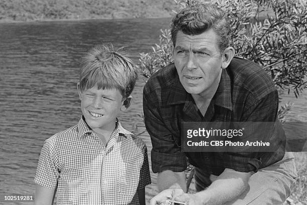 Ep: "Big Fish In a Small Town". Opie and Andy . Ron Howard;Andy Griffith