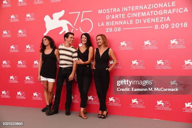 Virginie Acaries Stock-Fotos und Bilder - Getty Images