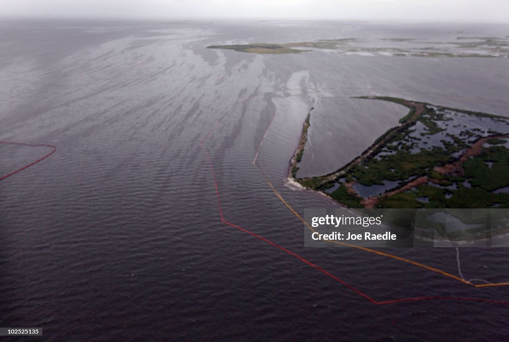 Gulf Coast Battles Continued Spread Of Oil In Its Waters And Coastline