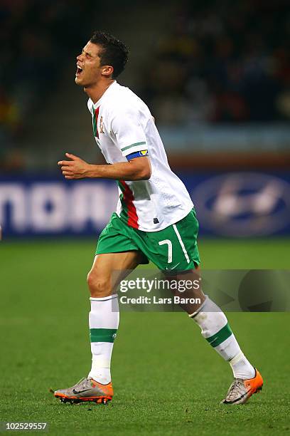 Ronaldo Pain Photos And Premium High Res Pictures Getty Images ronaldo-pain-photos-and-premium-high-res-pictures-getty-images