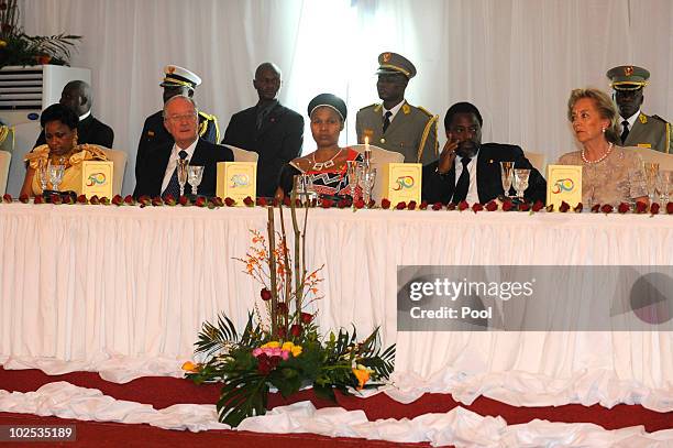 Congolese First Lady Olive Kabila, King Albert II of Belgium, wife of King Mswati III of Swaziland, Congolese President Joseph Kabila and Queen Paola...