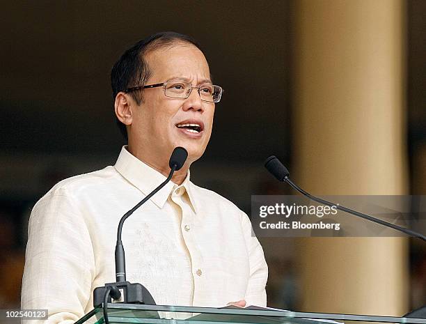 Benigno Aquino, Philippine president, delivers his inaugural speech at Quirino Grandstand in Manila, the Philippines, on Wednesday, June 30, 2010....