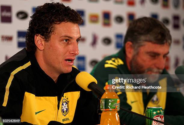 Elano and Dr Jose Luis Runco talk to the media as it is announced that he has suffered bone bruising and the team doctor doesn't know when he will be...