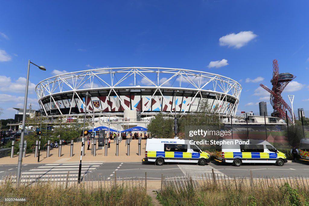 West Ham United v Wolverhampton Wanderers - Premier League