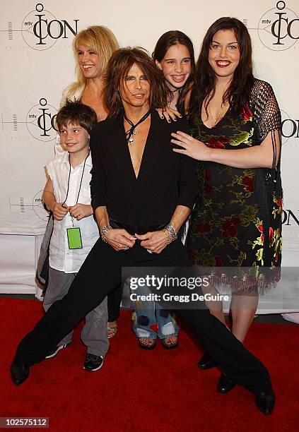 Aerosmith Daughter Photos And Premium High Res Pictures - Getty Images