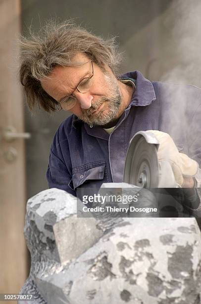Stone Sculptor Photos and Premium High Res Pictures - Getty Images