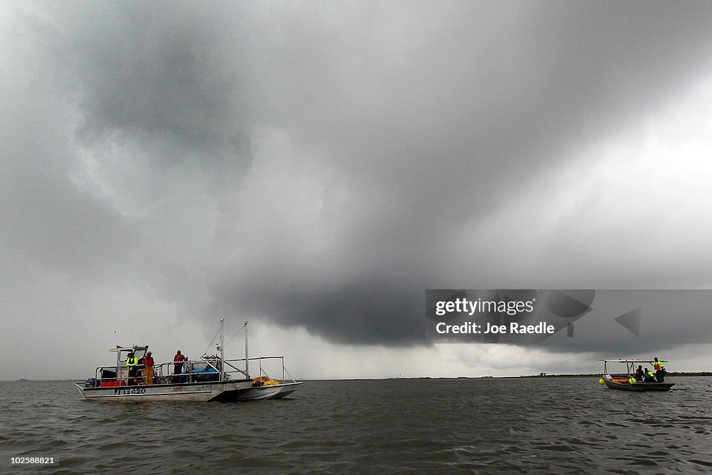 Gulf Coast Battles Continued Spread Of Oil In Its Waters And Coastline