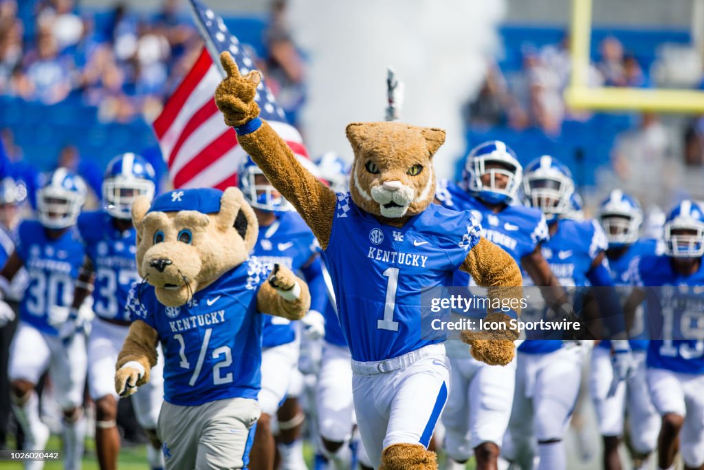 COLLEGE FOOTBALL: SEP 01 Central Michigan at Kentucky