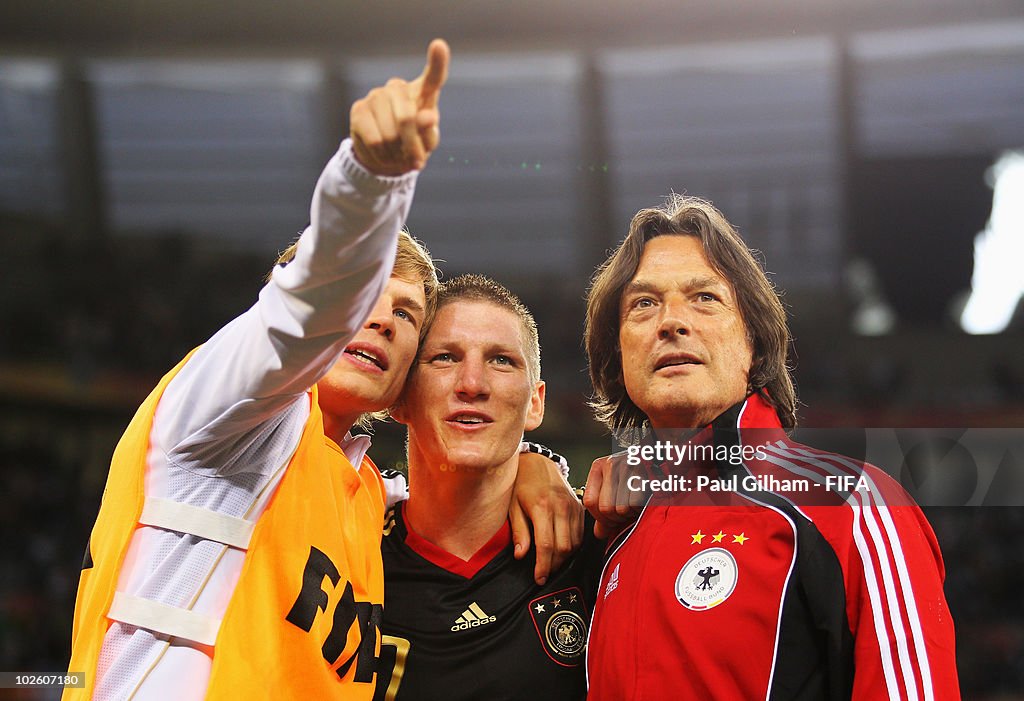 Argentina v Germany: 2010 FIFA World Cup - Quarter Finals