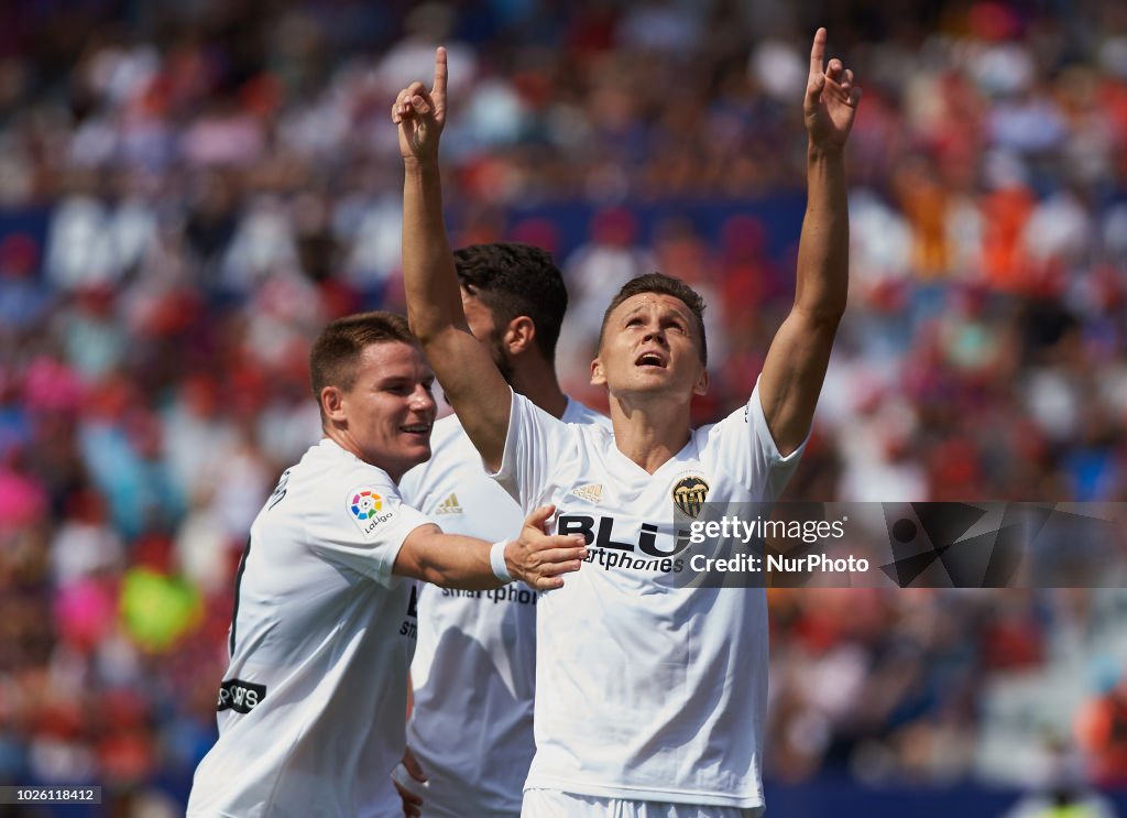 Levante UD v Valencia CF - La Liga