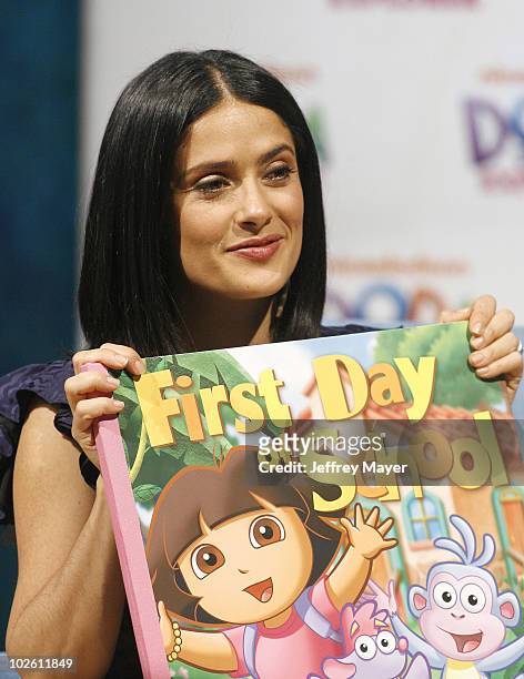 178 Dora The Explorer 10th Anniversary Celebration Photos and Premium High  Res Pictures - Getty Images