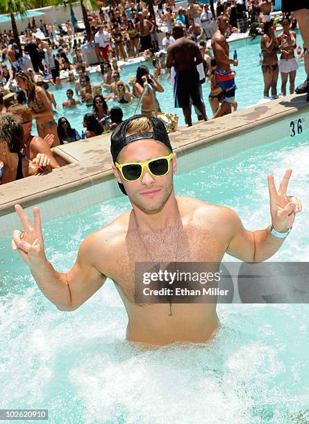 Josh March Pool 93 Fourth Of July Pool Party Stock Photos, High-Res Pictures, and ...