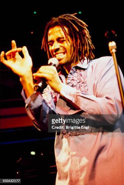 American singer Eric Benet performs on stage in 1999.