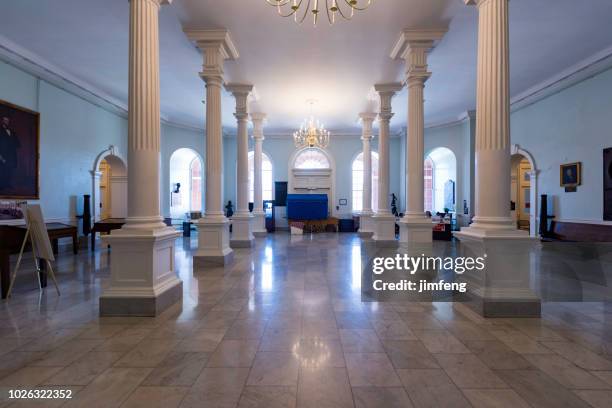 massachusetts state house - massachusetts state capitol stock pictures, royalty-free photos & images