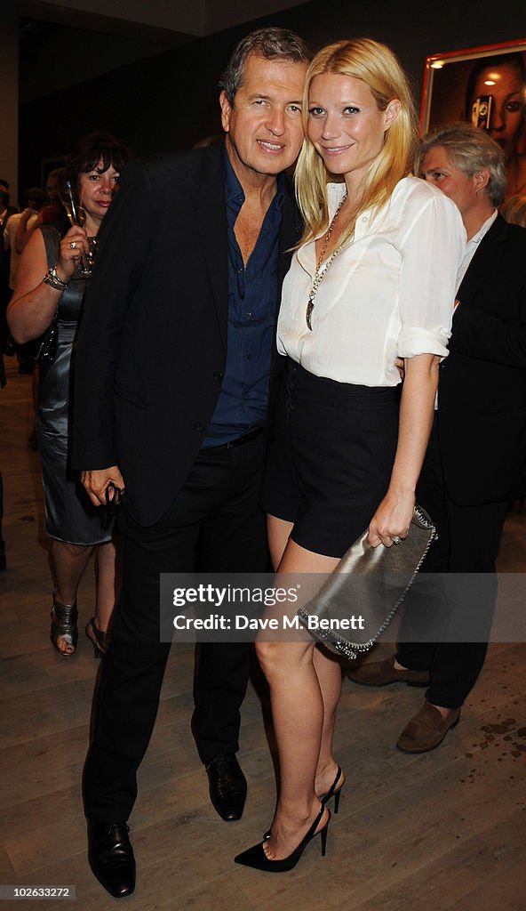 Mario Testino: Kate Who? - Private View Inside