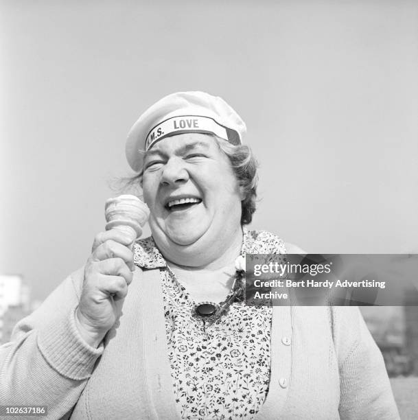 Hms Love Photos Et Images De Collection Getty Images hms-love-photos-et-images-de-collection-getty-images