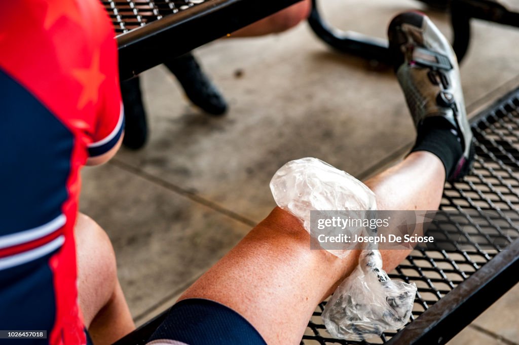 Ice pack on woman's knee