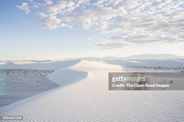 white sands national monument, new mexico, usa - white sands national monument stock pictures, royalty-free photos & images