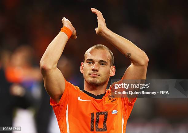 Wesley Sneijder of the Netherlands celebrates after the 2010 FIFA World Cup South Africa Semi Final match between Uruguay and the Netherlands at...