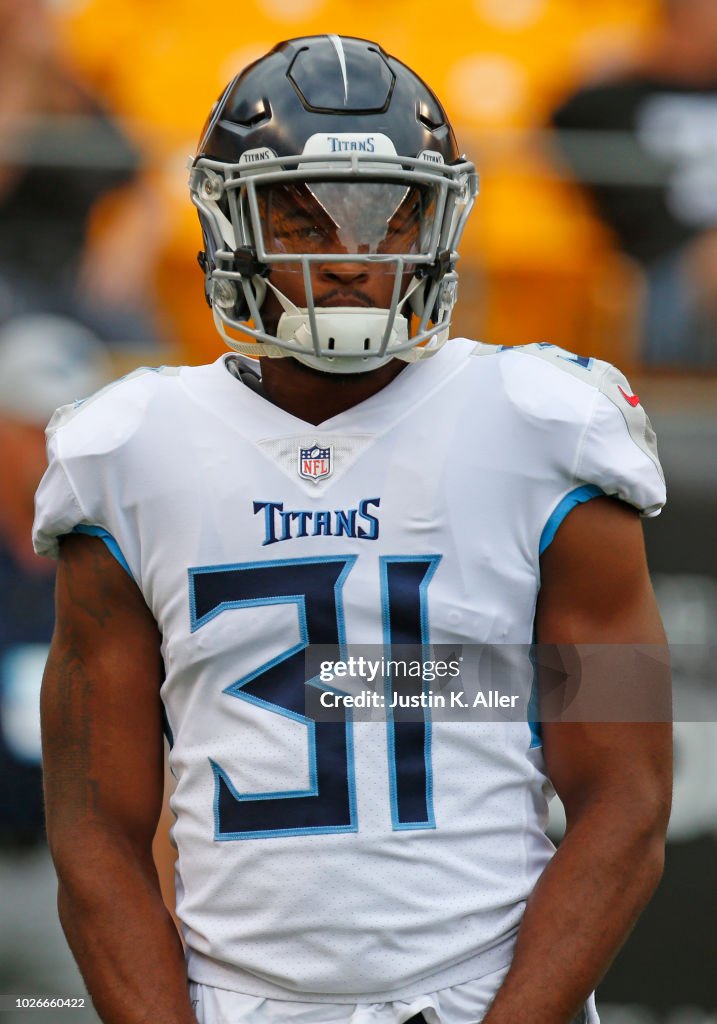 Tennessee Titans v Pittsburgh Steelers