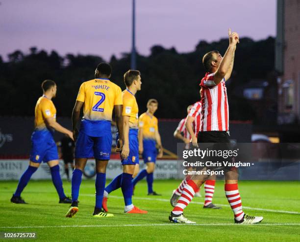Matthew Rhead Ceo 14 Rhead Group England Player Stock Photos, High-Res Pictures, and ...