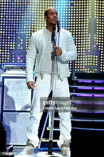 Anthony Santos of Aventura performs at Hard Rock Live! in the Seminole Hard Rock Hotel & Casino on July 6, 2010 in Hollywood, Florida.