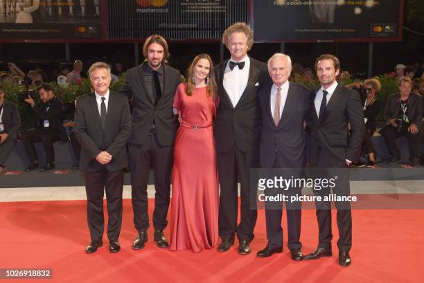 Italy, Venice: The producers Paolo Del Brocco, Max Wiedemann, the director Florian Henckel von Donnersmarck and his wife Christiane and the producers...