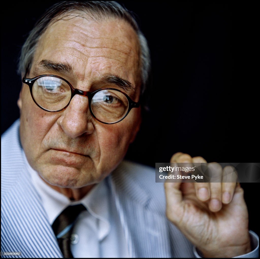 Photographer William Eggleston Poses For A Portrait Shoot In New photographer-william-eggleston-poses-for-a-portrait-shoot-in-new