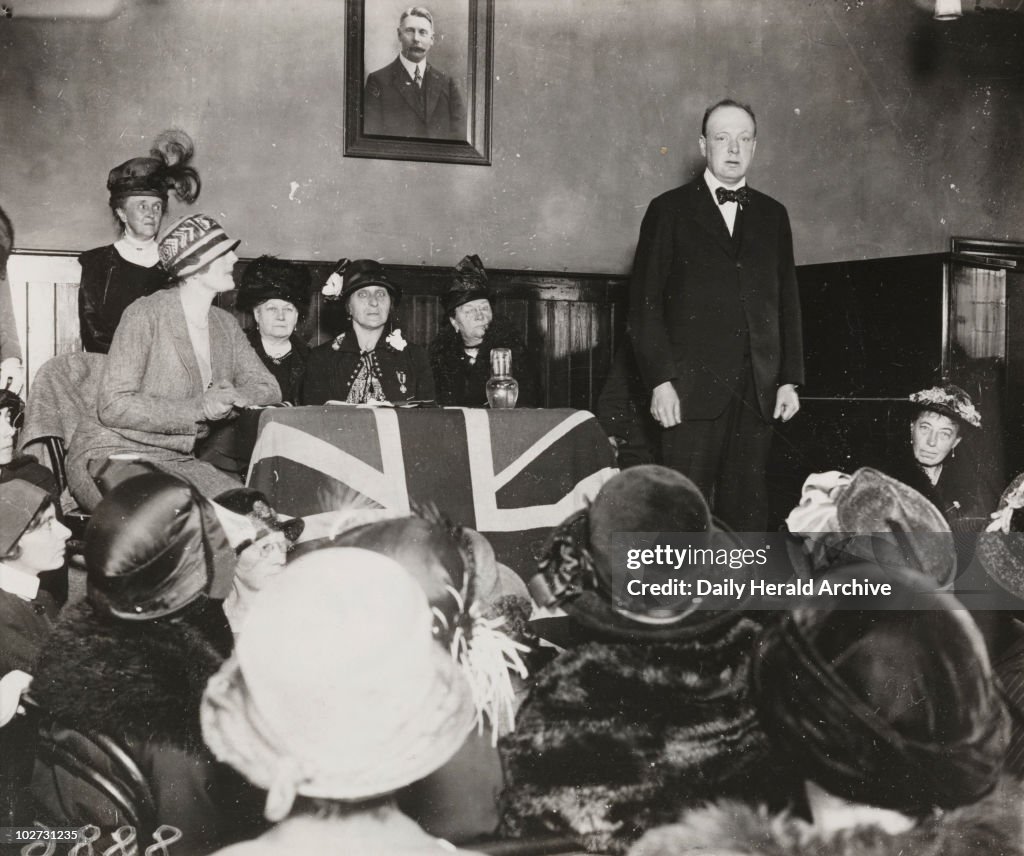 Winston Churchill makes a speech, Wanstead, 10 October 1924.