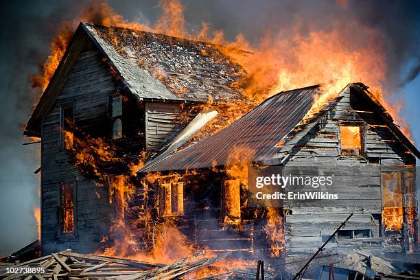 12,100 Burnt House Stock Photos, High-Res Pictures, and ...
