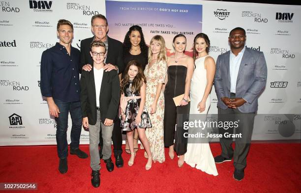 Andrew Walker, Andy Fraser, Ian Van Houten, Jordin Sparks, Makenzie Moss, Lindsay Pulsipher, Madeline Carroll and LaDainian Tomlinson attend the "God...