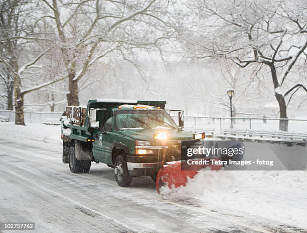 snow plow truck clearing road - city of spades bildbanksfoton och bilder