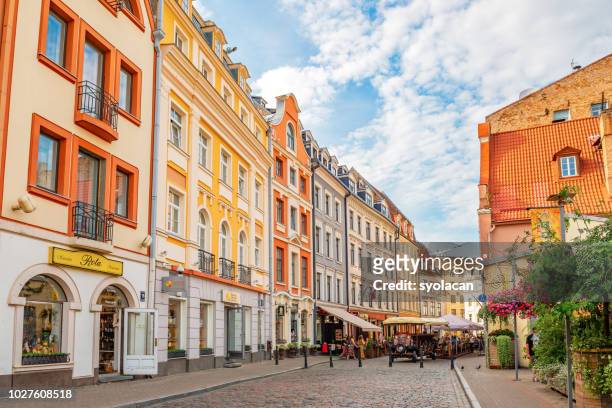 old town of riga, latvia - riga stock pictures, royalty-free photos & images