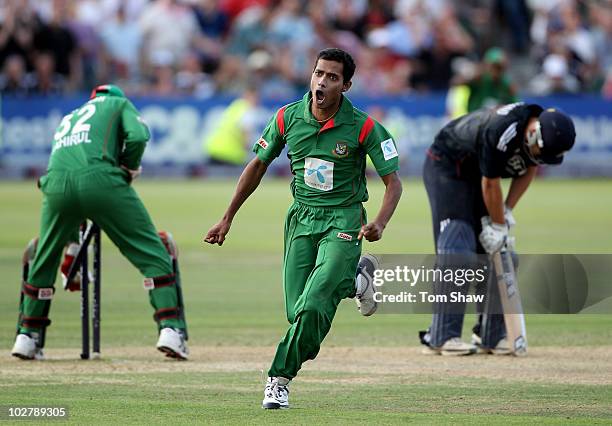 Shafiul Islam of Bangladesh celebrates taking the final wicket, that of Jonathan Trott of England to win the match during the 2nd One Day...