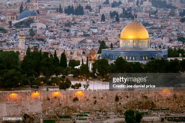 temple mount, dome of the rock, jerusalem, israel - mont des oliviers photos et images de collection