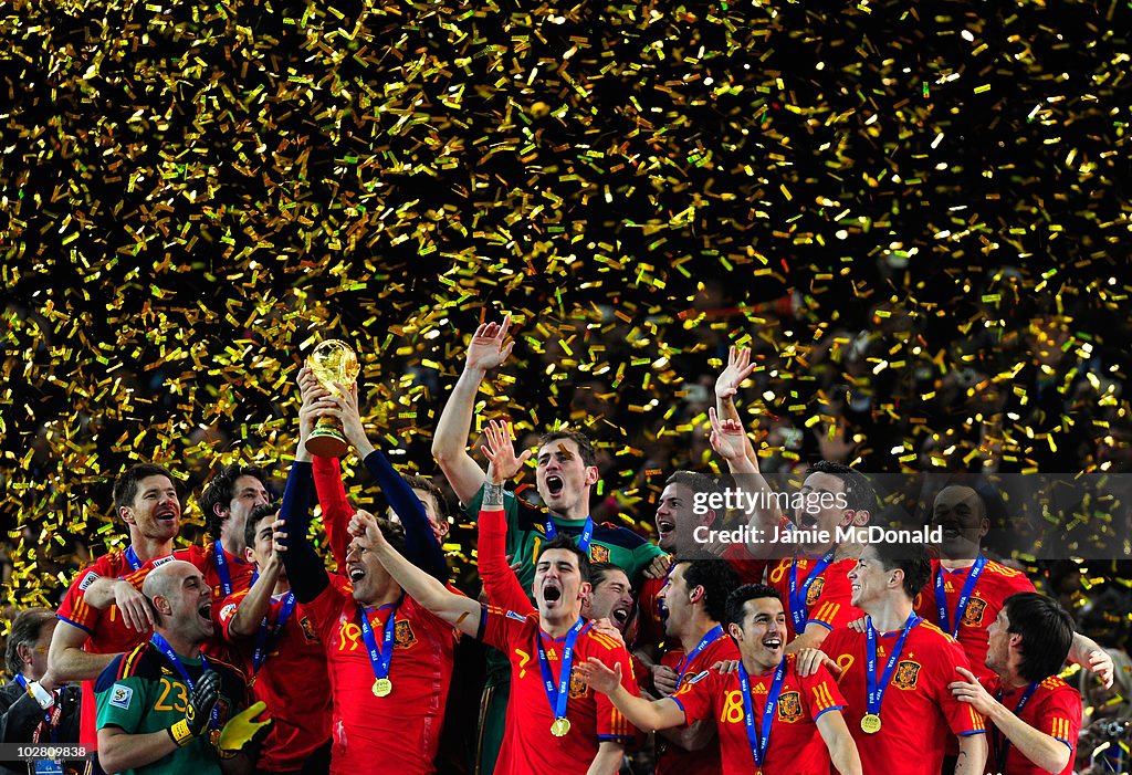 Netherlands v Spain: 2010 FIFA World Cup Final