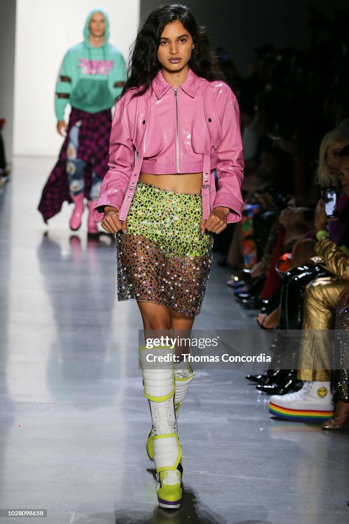 Jeremy Scott - Runway - September 2018 - New York Fashion Week: The Shows