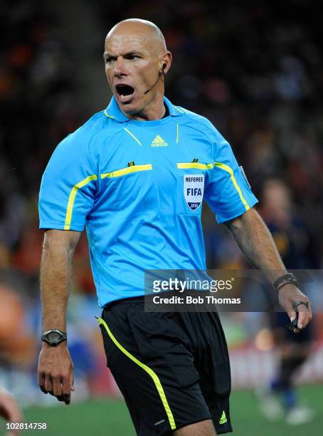 Referee Howard Webb during the 2010 FIFA World Cup Final between the Netherlands and Spain on July 11, 2010 in Johannesburg, South Africa. Spain won...