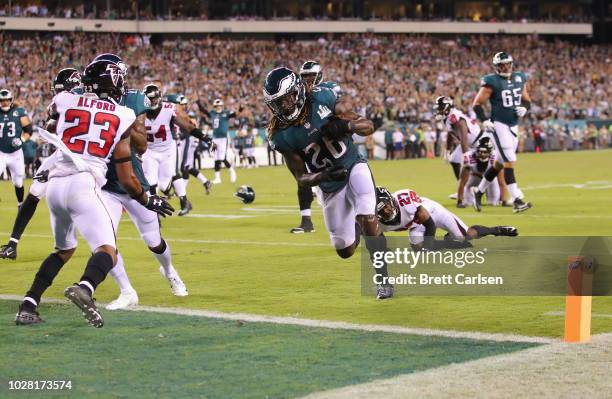 Jay Ajayi of the Philadelphia Eagles rushes for an 11-yard touchdown during the fourth quarter against the Atlanta Falcons at Lincoln Financial Field...