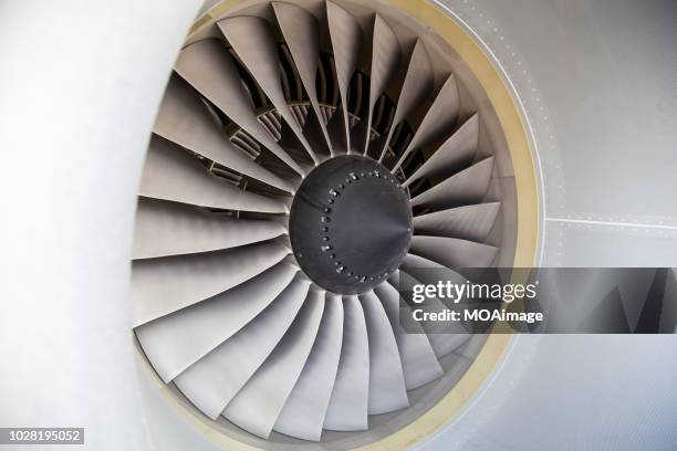 aircraft engine close-up - jet engine stock pictures, royalty-free photos & images