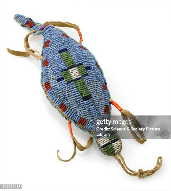 Amulate Shape Turtle Amulet Photos and Premium High Res Pictures - Getty Images